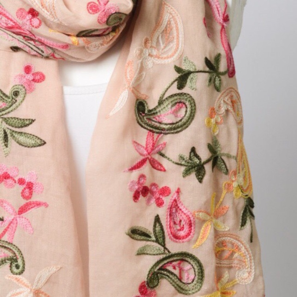 Paisley Floral Embroidered Scarf - Picture 3 of 3